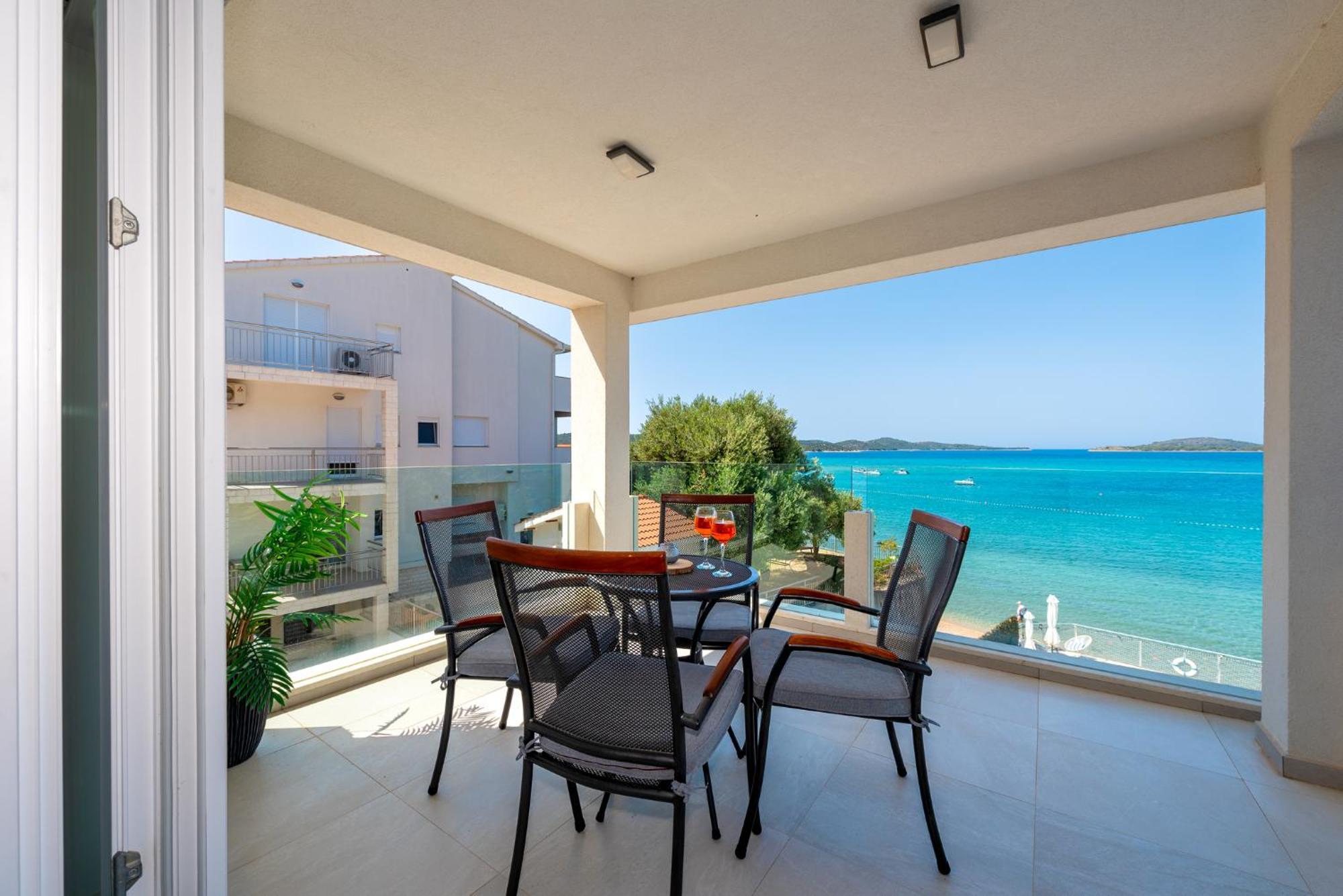Villa Perina ซาบอริซ ภายนอก รูปภาพ