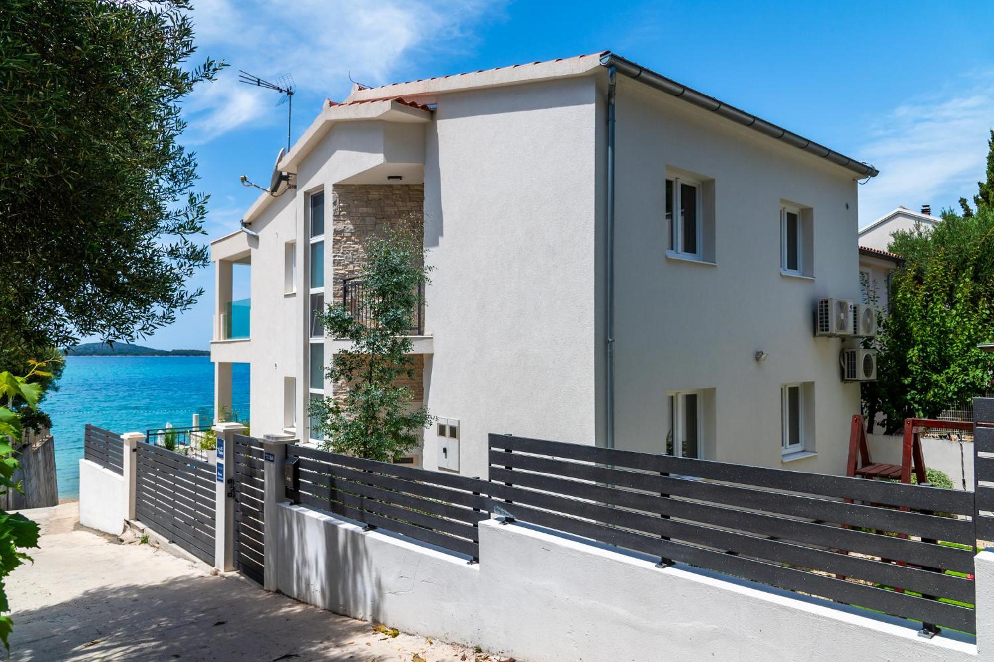 Villa Perina ซาบอริซ ภายนอก รูปภาพ